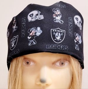 MICKEY AND MINNIE MOUSE RAIDERS BLACK MEDICAL NURSING SCRUB CAP